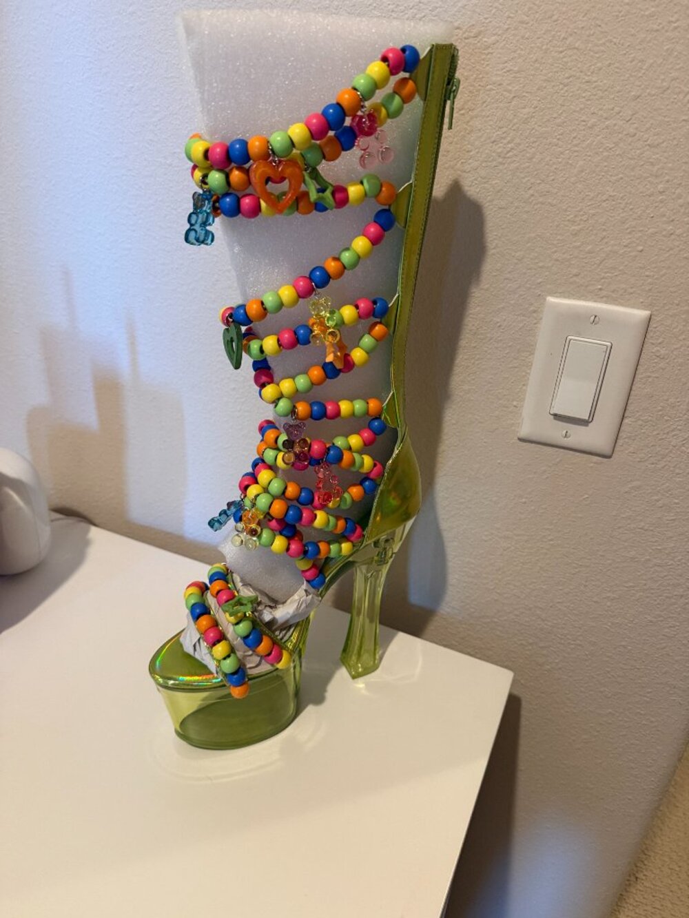 Dolls Kill- Club Exx Sugar Addict Platform Heels- Green NIB- size 9